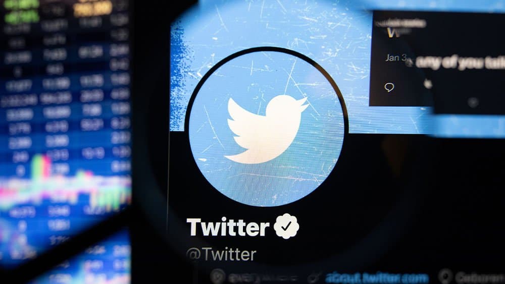 should i buy twitter stock
